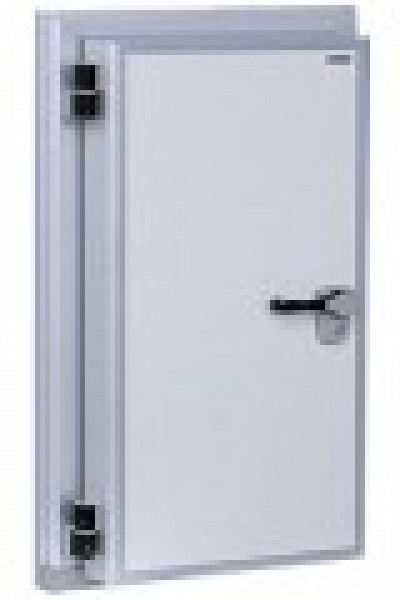 Cold room door