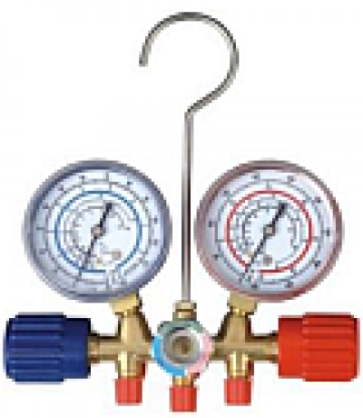 Manifolds set with charging hoses included